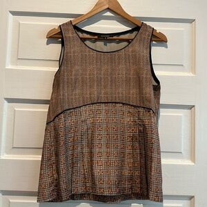 Cotelac gold sleeveless blouse